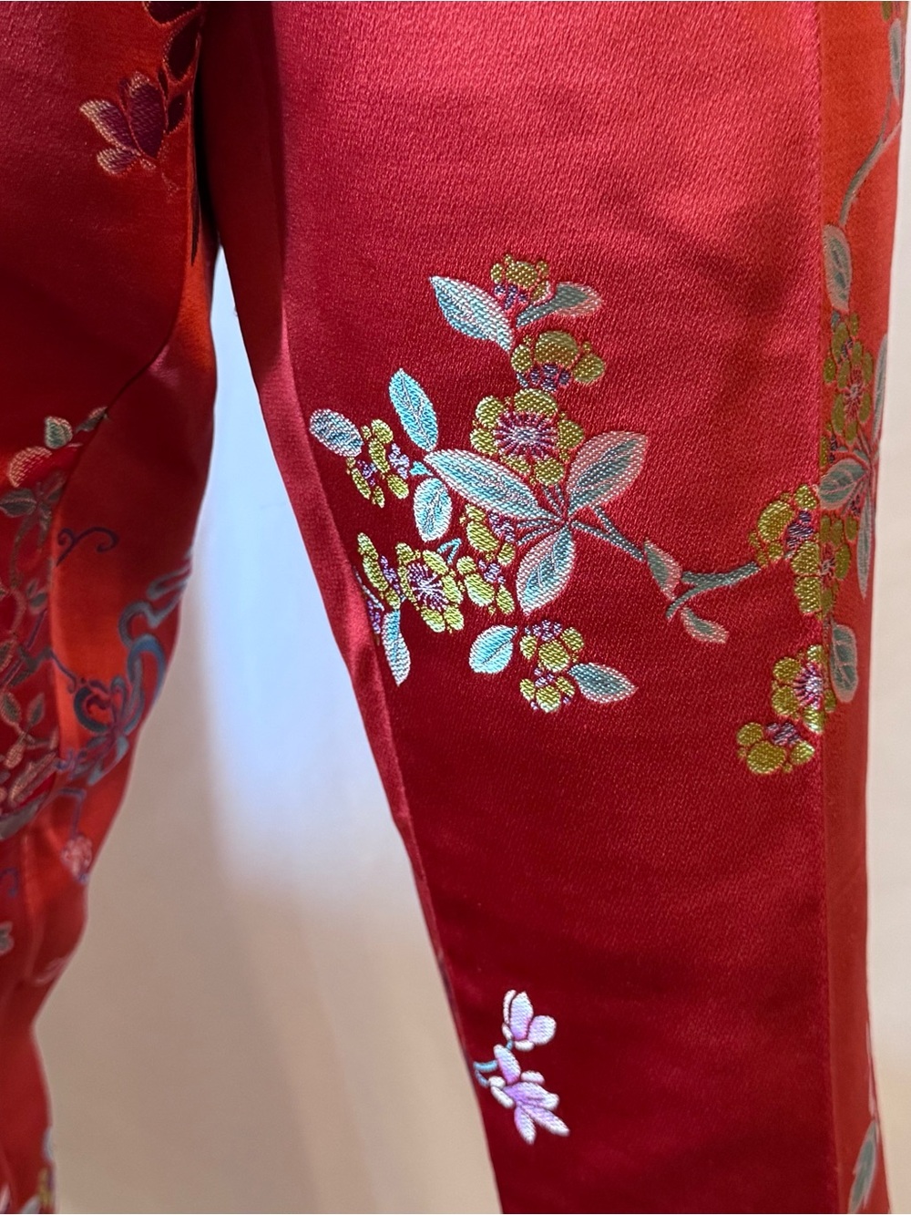 Ralph Lauren Sport: Red Floral Brocade Pants. Size 8-10 - Picture 7 of 16